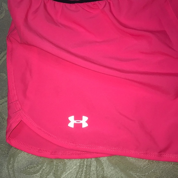 athletic shorts - Picture 6 of 10